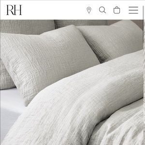 EUC Restoration Hardware King Duvet Cover in Mist
